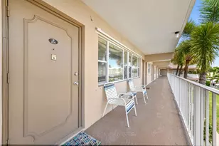 3200 NE 7th Ct, Pompano Beach, FL 33062 - Photo 5