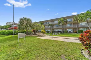 3200 NE 7th Ct, Pompano Beach, FL 33062 - Photo 3