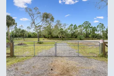 4911 Grovers Road, Fort Pierce, FL 34951 - Photo 17