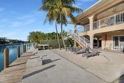 351 10th Street, Key Colony Beach, FL  - Photo 25