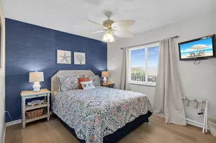 351 10th St, Key Colony Beach, FL - Photo 17