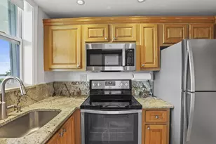 109 Paradise Harbour Blvd, North Palm Beach, FL 33408 - Photo 9