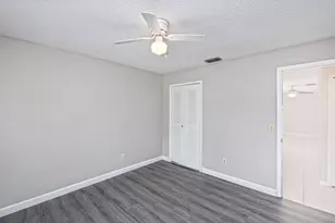 183 SW Airview Ave, Port Saint Lucie, FL 34984 - Photo 29