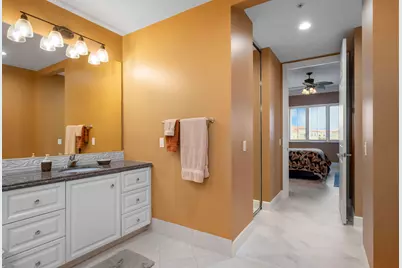8 Harbour Isle Drive E #Ph5, Fort Pierce, FL 34949 - Photo 11