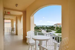 8 Harbour Isle Dr E, Fort Pierce, FL 34949 - Photo 23