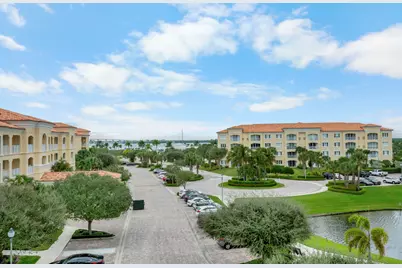 8 Harbour Isle Drive E #Ph5, Fort Pierce, FL 34949 - Photo 25