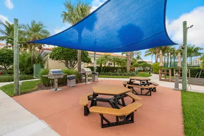 8 Harbour Isle Drive E #Ph5, Fort Pierce, FL 34949 - Photo 33