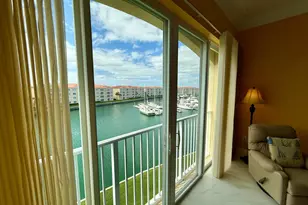 8 Harbour Isle Dr E, Fort Pierce, FL 34949 - Photo 41