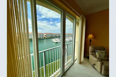 8 Harbour Isle Drive E #Ph5, Fort Pierce, FL 34949 - Photo 43