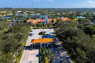 8199 St Johns Ct, Wellington, FL 33414 - Photo 41