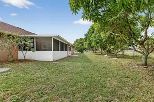 601 NW Riverside Dr, Port Saint Lucie, FL 34983 - Photo 35
