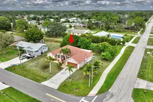 601 NW Riverside Dr, Port Saint Lucie, FL 34983 - Photo 1