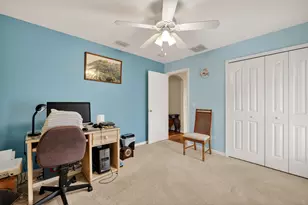 601 NW Riverside Dr, Port Saint Lucie, FL 34983 - Photo 25