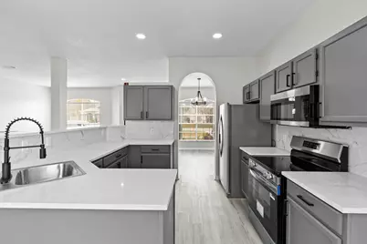 1618 SE Ridgewood Street, Port Saint Lucie, FL 34952 - Photo 13