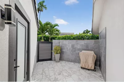 5212 Foxpointe Circle SE, Delray Beach, FL 33445 - Photo 43