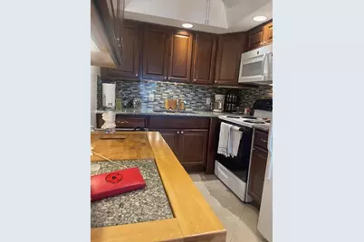34 Hastings C #34, West Palm Beach, FL 33417 - Photo 7