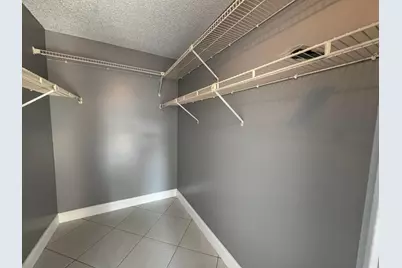 802 Sky Pine Way #D1, Greenacres, FL 33415 - Photo 5