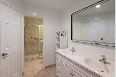 2918 SE Fairway W #13, Stuart, FL 34997 - Photo 23