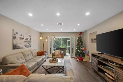 8878 SE Riverfront Terrace, Jupiter, FL 33469 - Photo 9