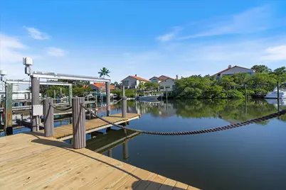 17036 Bay Street, Jupiter, FL 33477 - Photo 5
