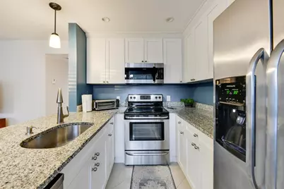 3100 Springdale Boulevard #314, Palm Springs, FL 33461 - Photo 9