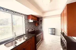 241 NW 15th St, Boca Raton, FL 33432 - Photo 13