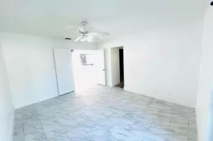 241 NW 15th St, Boca Raton, FL 33432 - Photo 23