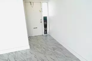 241 NW 15th St, Boca Raton, FL 33432 - Photo 5