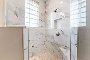 113 SE Via Verona, Port Saint Lucie, FL 34984 - Photo 37