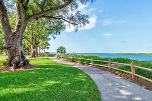 324 Southwind Dr, North Palm Beach, FL 33408 - Photo 27