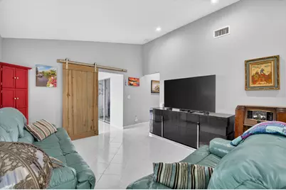 8188 Sweetbriar Way, Boca Raton, FL 33496 - Photo 9