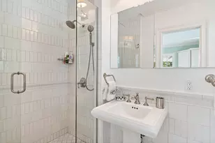 240 Seabreeze Ave, Palm Beach, FL 33480 - Photo 25