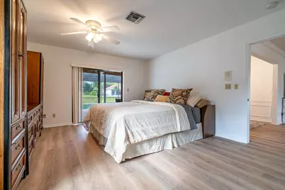 12775 Guilford Circle, Wellington, FL 33414 - Photo 13