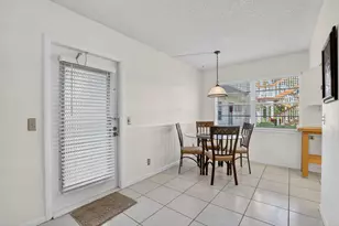 52 Mansfield B, Boca Raton, FL 33434 - Photo 9