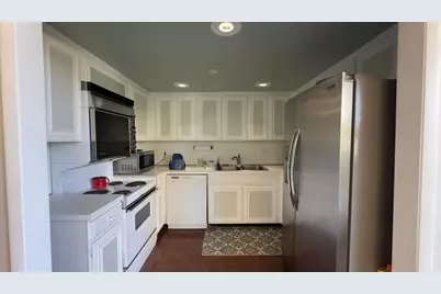2425 Presidential Way #203, West Palm Beach, FL 33401 - Photo 31