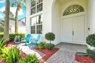 108 Devonshire Cir, Royal Palm Beach, FL 33414 - Photo 5