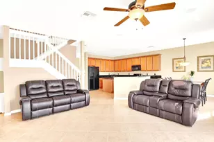 108 Devonshire Cir, Royal Palm Beach, FL 33414 - Photo 19