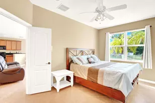 108 Devonshire Cir, Royal Palm Beach, FL 33414 - Photo 23