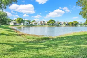 108 Devonshire Cir, Royal Palm Beach, FL 33414 - Photo 45