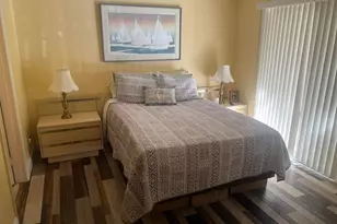 2208 S Cypress Bend Dr, Pompano Beach, FL 33069 - Photo 25