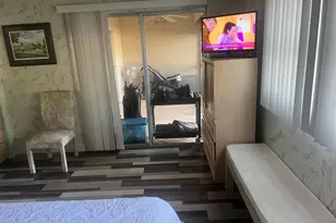 2208 S Cypress Bend Dr, Pompano Beach, FL 33069 - Photo 17