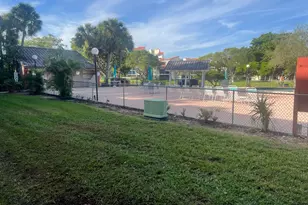 2208 S Cypress Bend Dr, Pompano Beach, FL 33069 - Photo 13