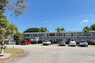 237 Northampton L, West Palm Beach, FL 33417 - Photo 3