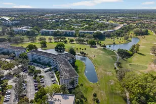 555 Oaks Ln, Pompano Beach, FL 33069 - Photo 55