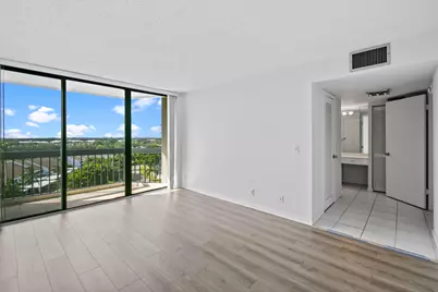 2425 Presidential Way #801, West Palm Beach, FL 33401 - Photo 27