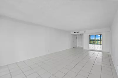 2425 Presidential Way #801, West Palm Beach, FL 33401 - Photo 11