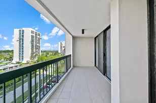 2425 Presidential Way, West Palm Beach, FL 33401 - Photo 23