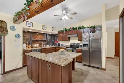 943 SE Brookedge Avenue E, Port Saint Lucie, FL 34983 - Photo 7