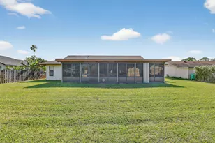 943 SE Brookedge Ave E, Port Saint Lucie, FL 34983 - Photo 29