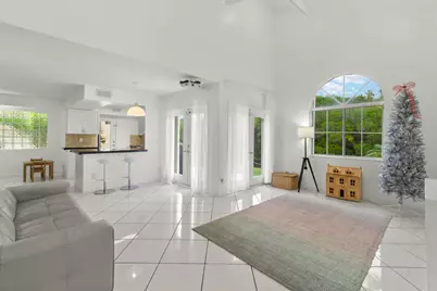 1045 SE 6th Avenue, Dania Beach, FL 33004 - Photo 5